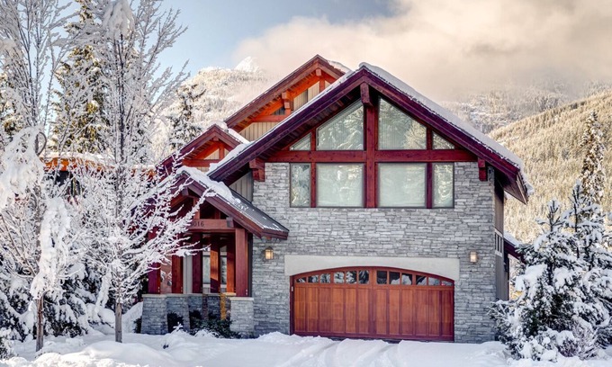 Whistler House | Modern Luxury Home in Whistler