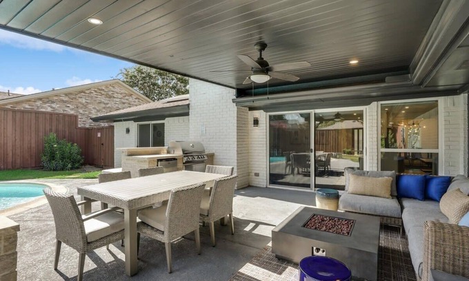 Plano House | Modern Luxury Home, Pool Oasis & Backyard Retreat