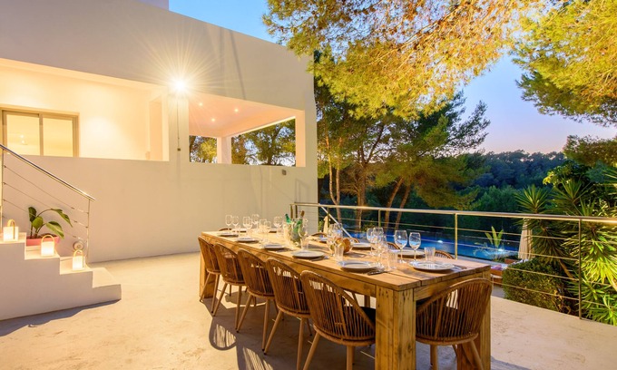 Sant Agusti des Vedra Villa | Modern Luxury Villa, - 10 mins to Cala Bassa - 15 mins to Jondal/Es Torrent