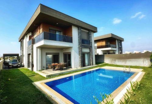 Dosemealti Villa | Modern Luxury Villa