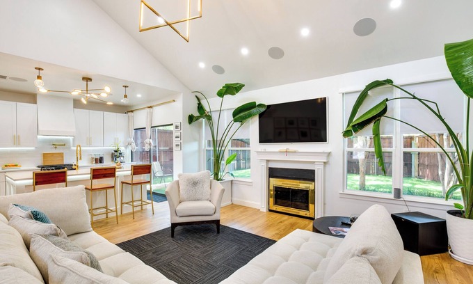 Timberland House | Modern Mesquite Vacation Rental w/Private Gym!