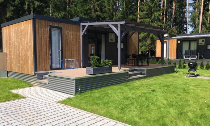 Wackersdorf House | Modern mobile home with barrel sauna and whirlpool (WA104)