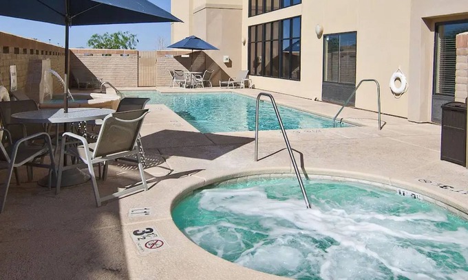 Oro Valley House | Modern Mountain-View Getaway with Pool