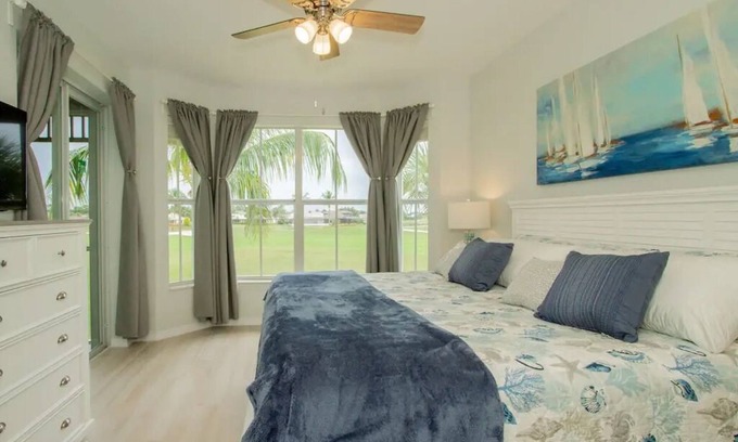 Naples Apartment | Modern Mustang Condo at Lely Resort-Golf/Pool/Courts/Gym