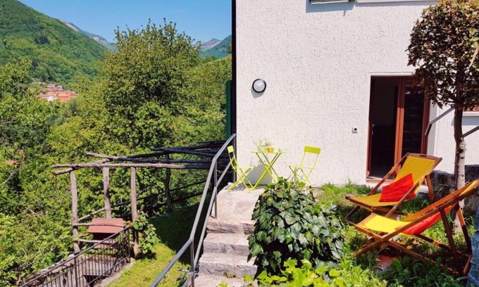 Breggia Apartment | Modern Nature Home Relaxation in the mountains
