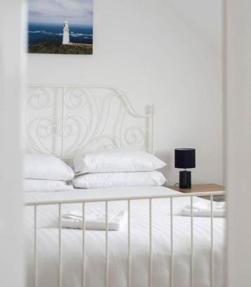 Lahinch House | Modern newly refurbished house 10 minute walk from Lahinch