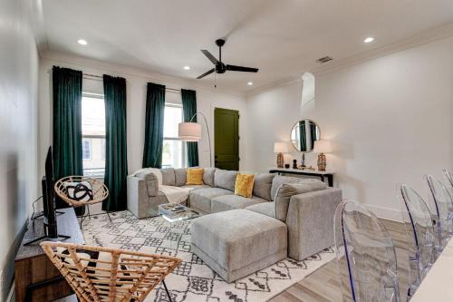 Tulane - Gravier House | Modern Nola Home W Superdome View