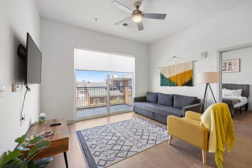 Downtown Louisville Apartment | Modern Nulu 2BR CozySuites 02
