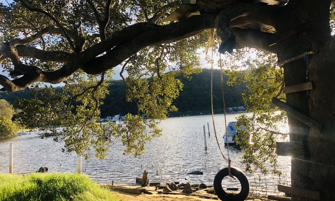 Patonga House | Modern.nVery comfortable, well equipped.nCreek side. nViews. nPeace and quiet!