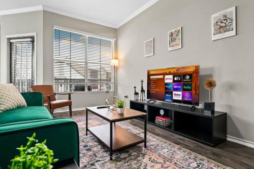 Fossil Creek Apartment | Modern Oasis 2 Bedrooms, 2 Baths Pool