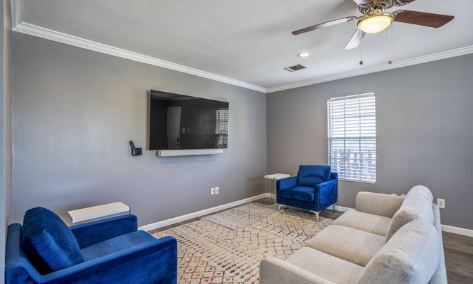 MacGregor House | Modern oasis W/Tesla charger