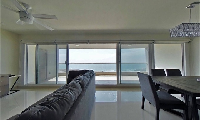 Centro Playas Condo | Modern Ocean View Condo with Private Beach