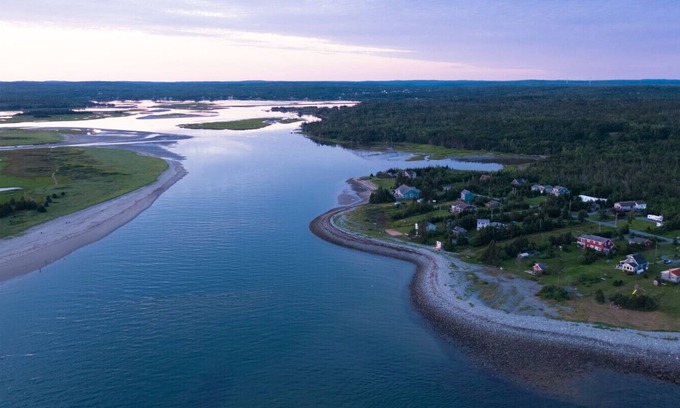 Lawrencetown Cottage | Modern Oceanfront Home with Million Dollar Views