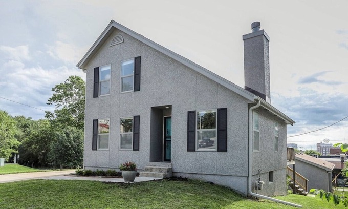 Westside North House | Modern on Madison in the Historic Westside