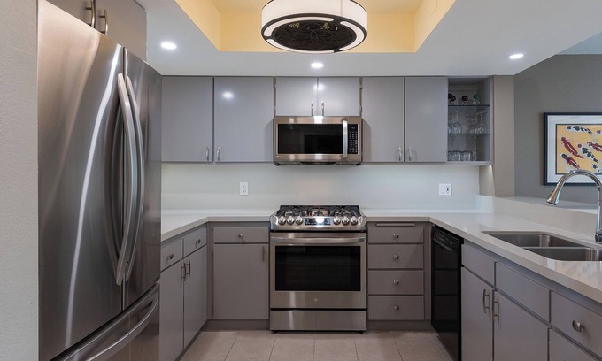 Uptown Design District Condo | Modern Palm Desert Condo Getaway