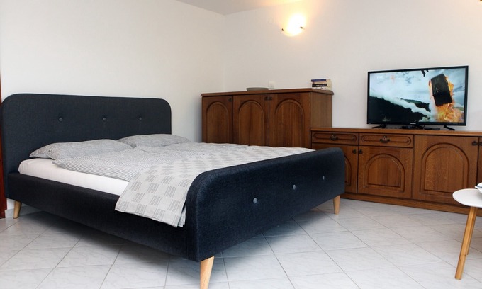 Seca Apartment | Modern Parenzana Apartment