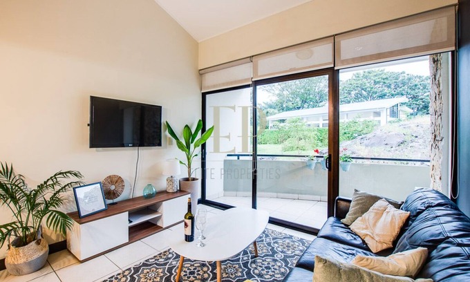 Santa Ana Apartment | Modern penthouse, office, A/C, Pool, GYM