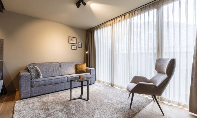 Schruns Apartment | Modern penthouse with balcony