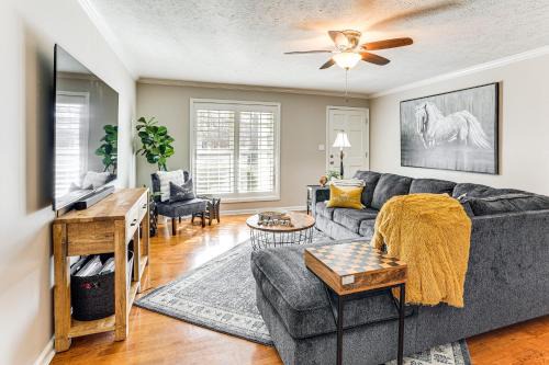 Jackson House | Modern Pet-Friendly Home with Covered Patio and Yard