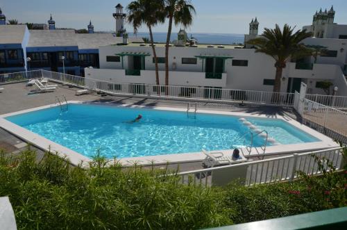 Playa del Aguila Apartment | Modern quiet apartament beach front