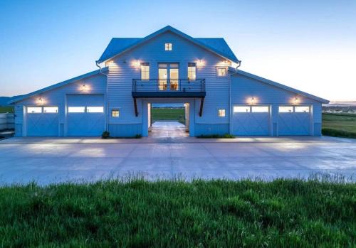 Driggs House | Modern Ranch Home on Private 40 Acres