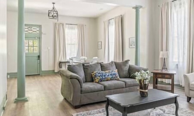 Olde Town Augusta House | Modern Retreat/Historic Olde Towne/Masters Rental