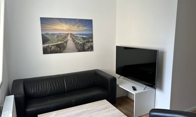 Grullbad Condo | Modern service apartment