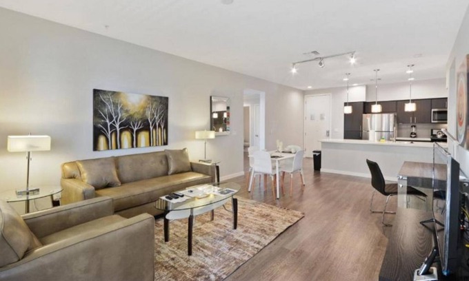 Menlo Park Condo | Modern Silicon Valley Condos with Rooftop Lounge and Pool
