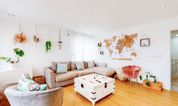 Camberwell Green House | Modern & spacious 4 bed house in the City Centre.