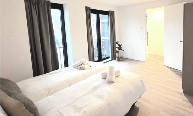 Goirle Apartment | Modern stay with parking, high-speed WiFi, and a cozy ambiance near Tilburg. Sleeps four guests.