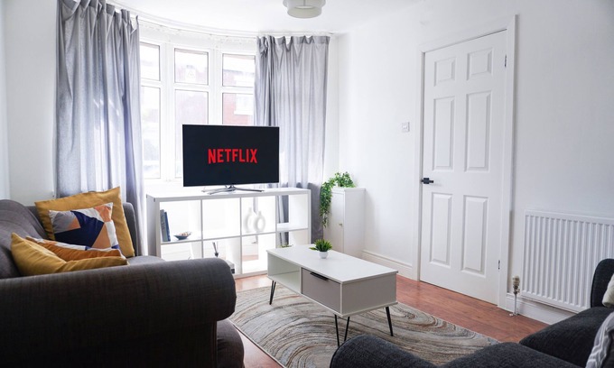 Clayton House | Modern Stays in Manchester