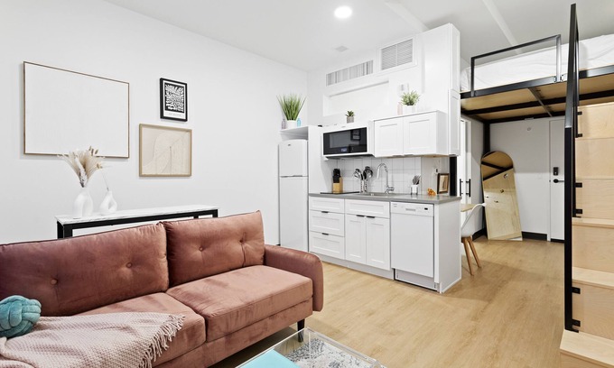 Capitol Hill Apartment | Modern Studio in Downtown Denver