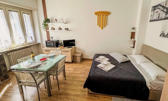 Millefonti Apartment | Modern Studio Lingotto Historic District