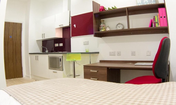 Bangor Apartment | Modern Studios, BANGOR - SK