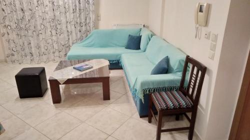 Loutra Edipsou Apartment | Modern-style apartment