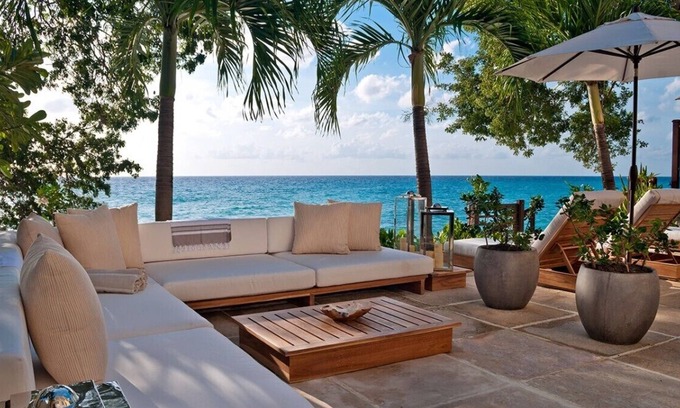 Prospect Villa | Modern Three Bedroom Villa