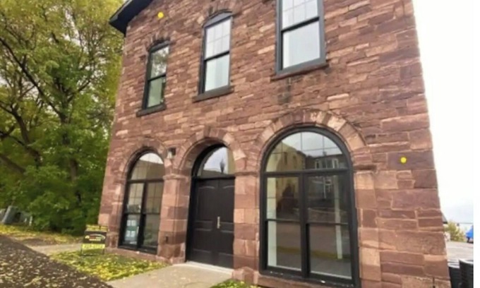 Marquette House | Modern Townhome - Heart of Downtown Marquette- Shops, Restaurants, Waterfront