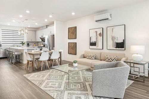 Covina House | Modern Townhouse Near Disneyland & OC Beaches
