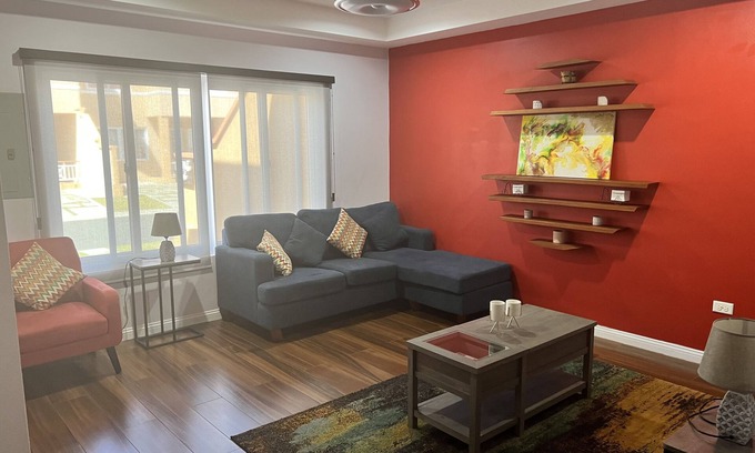 Mt. Pleasant House | Modern townhouse w/pool located 5 mins from beach!