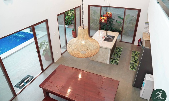 Amadeo Villa | Modern Tropical 2BR Villa & Pool Retreat in Amadeo