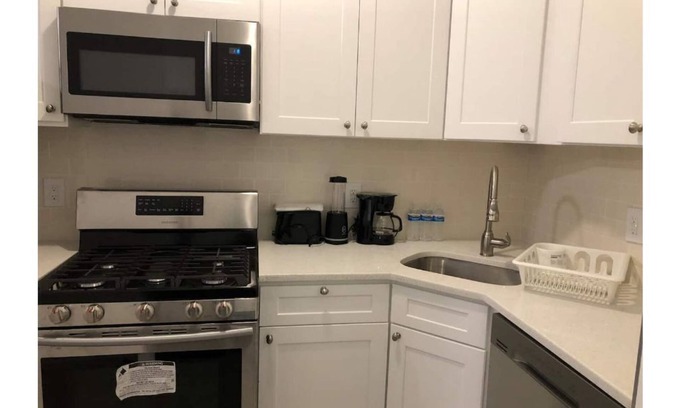 Ocean Hill Apartment | Modern Two-Bedroom Apt close to Manhattan! Bingo