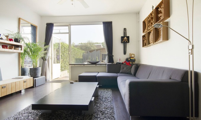 Slotervaart House | Modern Urban Boutique 2 Bedroom House Amsterdam