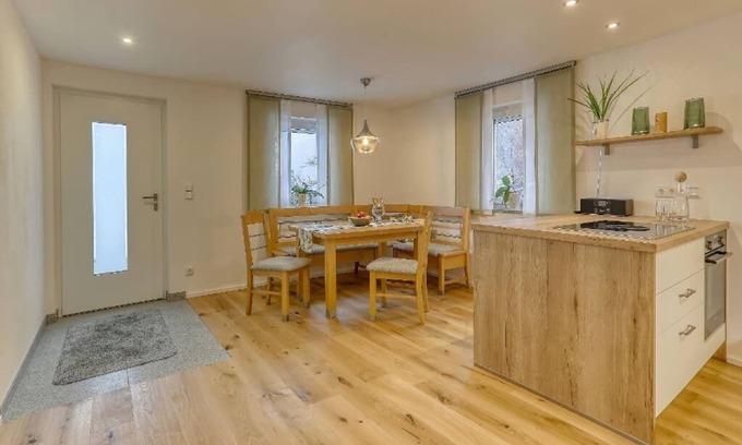Roehrnbach Apartment | Modern vacation apartment (65 sqm) for 2 people with large terrace