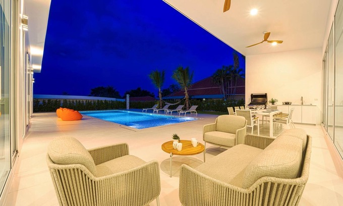 Hua Hin Villa | Modern Villa at Palm Hills Golf Club (PH4B)
