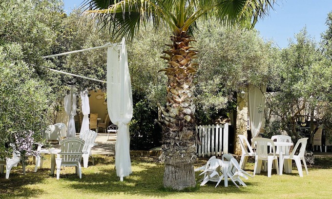 Quartu Sant'Elena Villa | Modern Villa Maria Beatrice with Large Garden