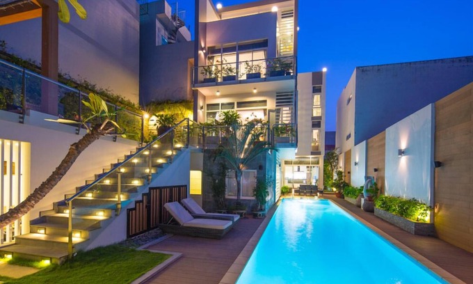 District 7 Villa | Modern Villa with Private Pool