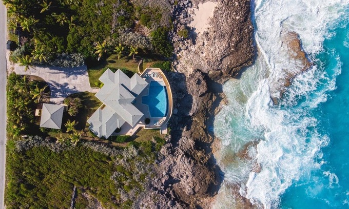 Stella Maris Villa | Modern Villa With Private Pool