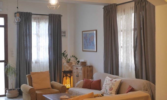 Exo Lakkonia House | Modern Village House - Crete