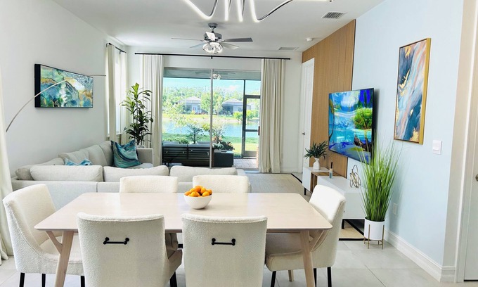 Bonita Springs House | Modern Water View Bliss House 3-bedroom 2-bath - Community Pool