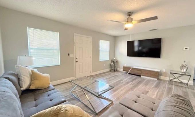 Winter Haven Apartment | Modern Winter Haven Apartment